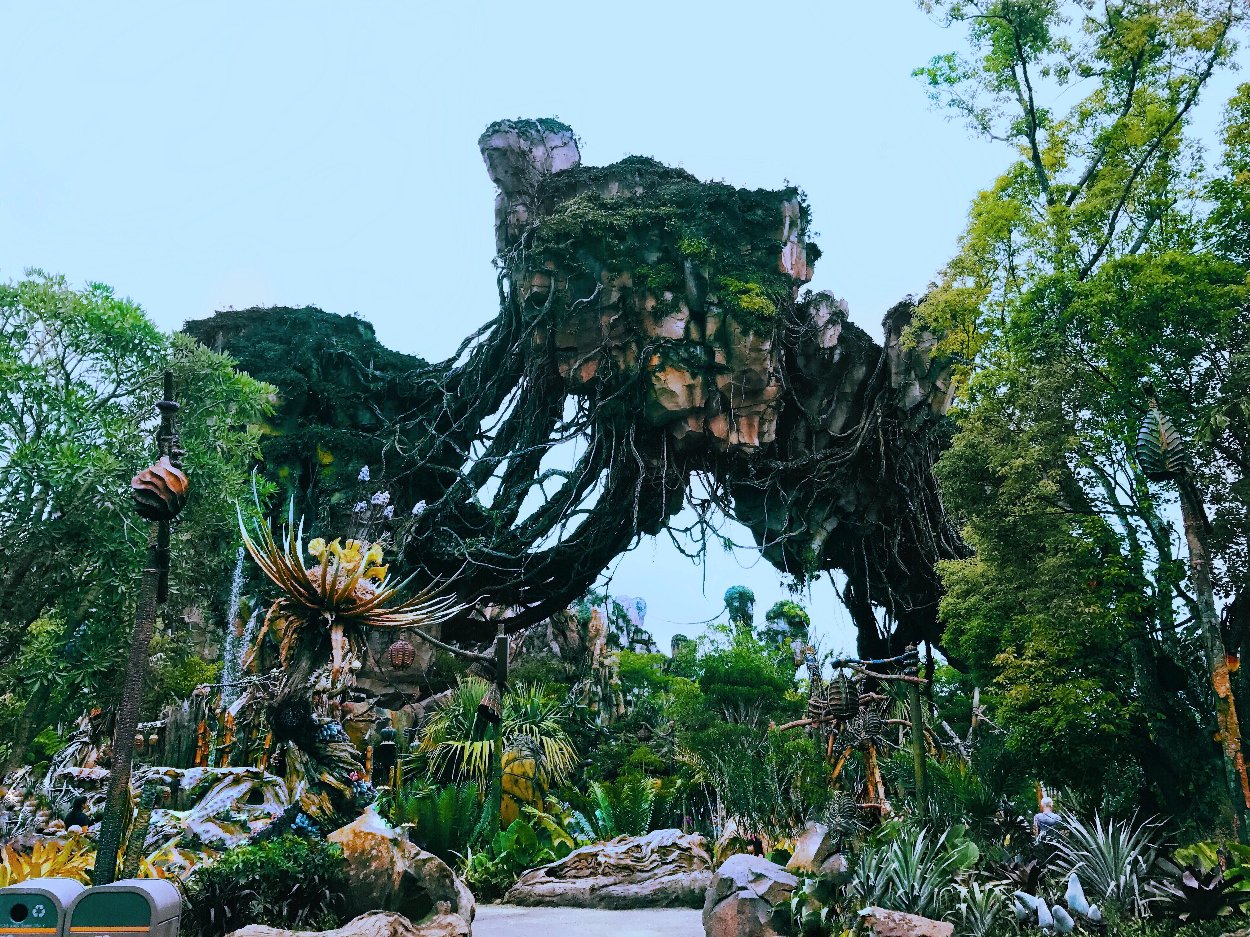 Featured image for “Pandora: The World Of Avatar: Review”
