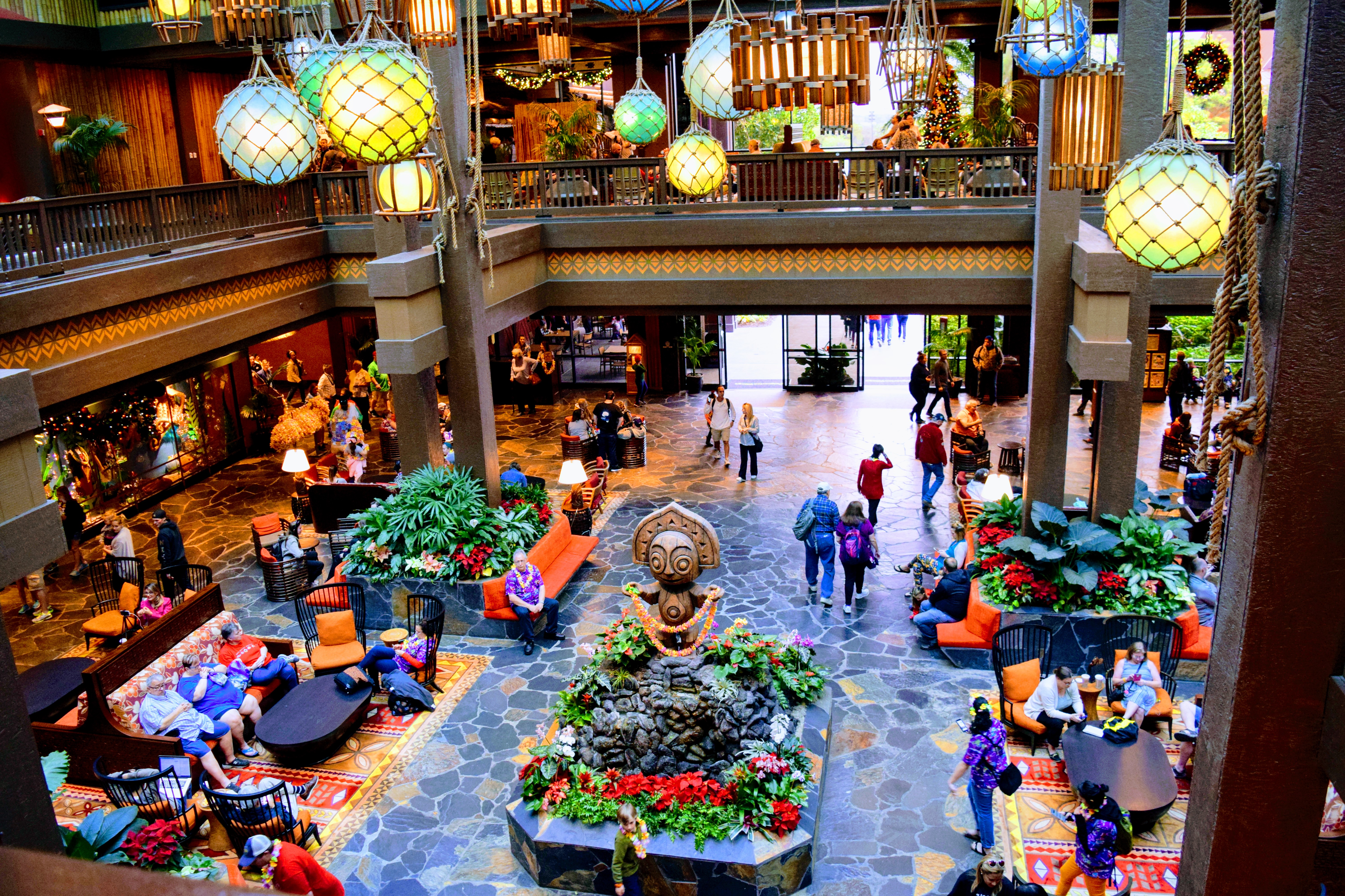 Featured image for “Exploring Disney Resorts on an Off Park Day”
