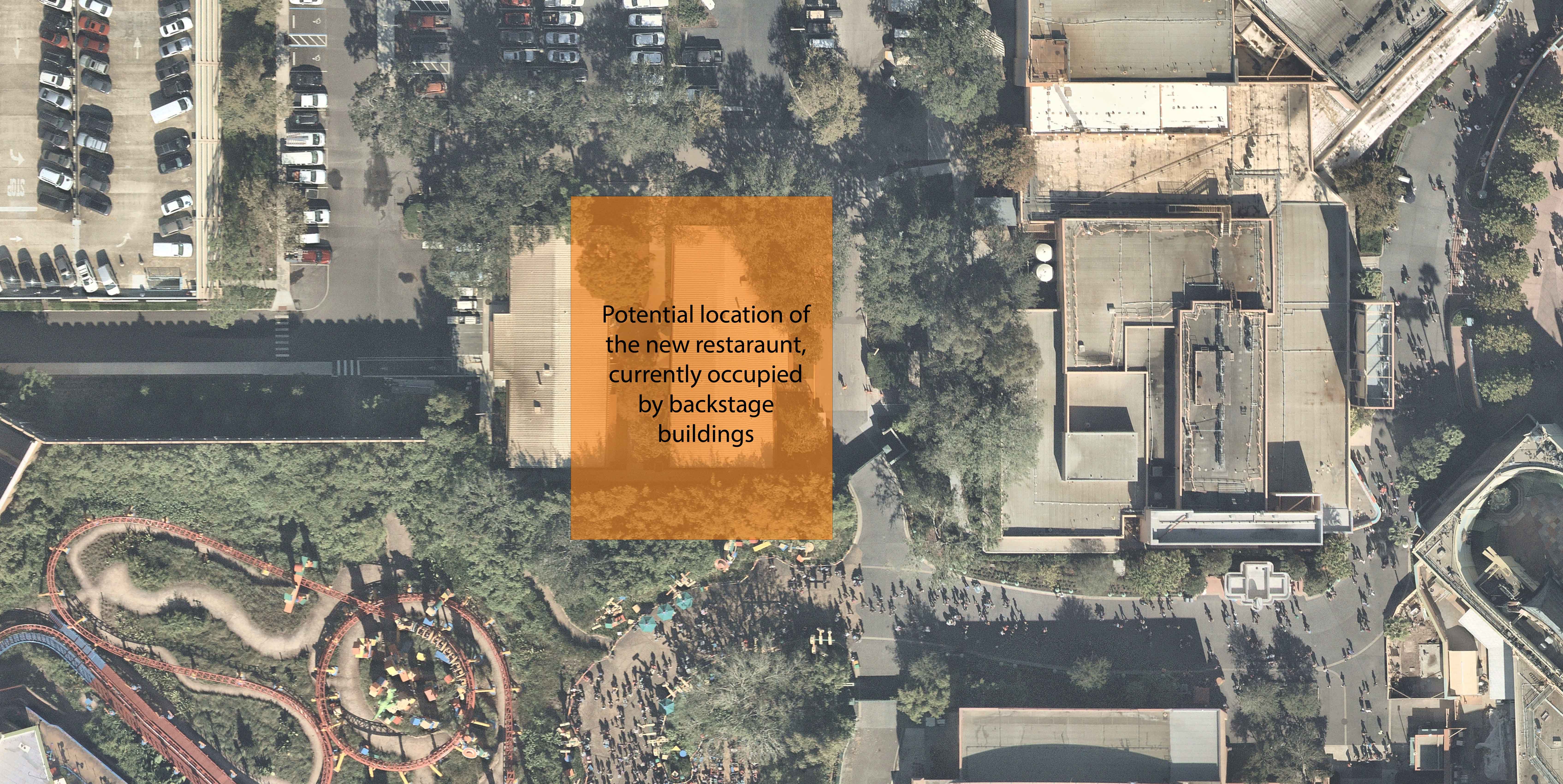 Aerial view of Toy Story Land Restaraunt