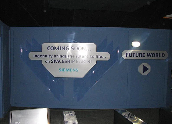 Construction Walls Spaceship Earth
