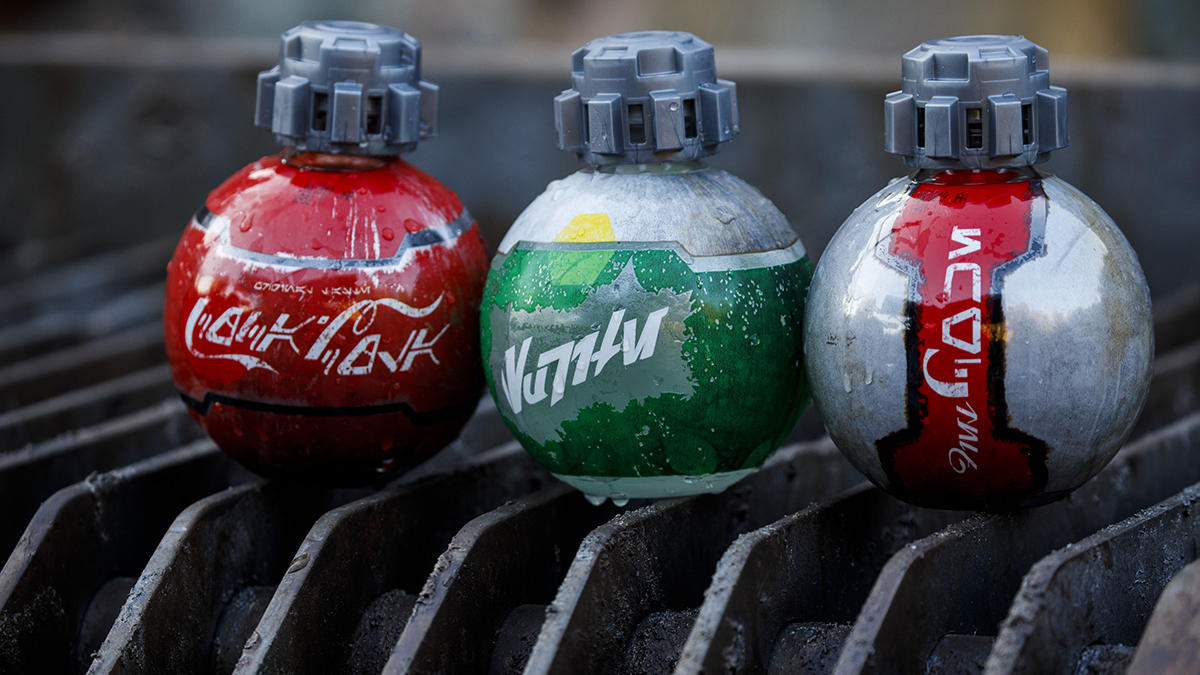 Featured image for “Galaxy’s Edge Coke Bottles Ban Lifted by TSA”