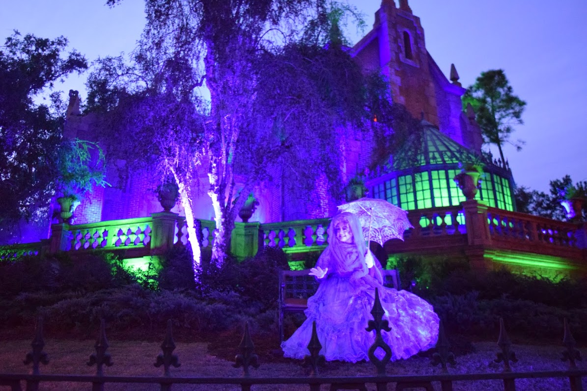 Haunted Mansion Ghosts MNSSHP