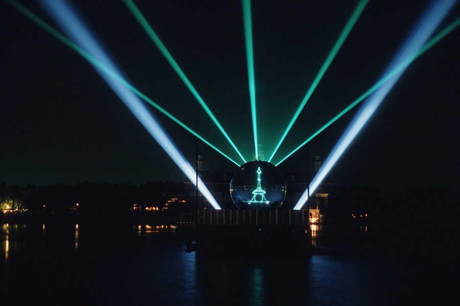 Illuminations Lasers